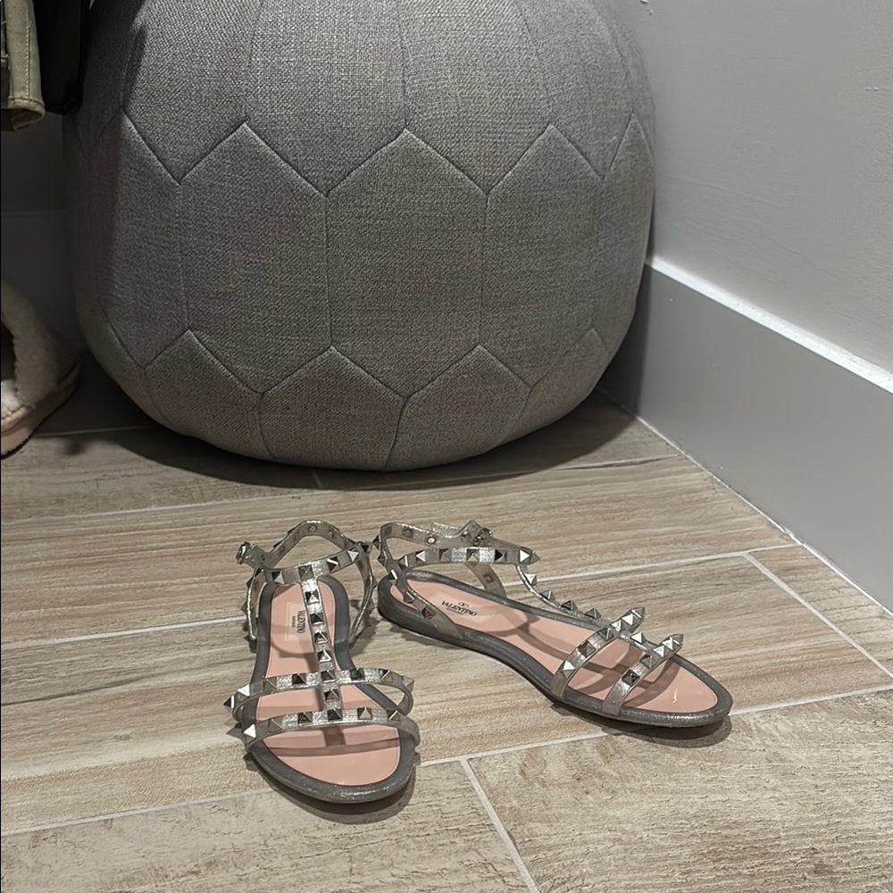 Valentino (Garavani) silver women’s stuffed sandals